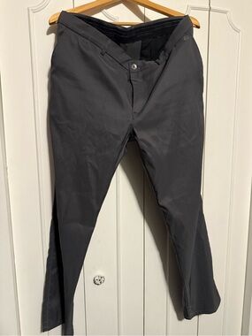 Galvin Green Men's Straight Chino Pants in Charcoal Gray